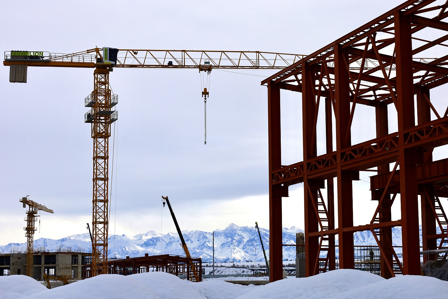 Монтаж третьей турбины и усиление темпов строительства ПГУ