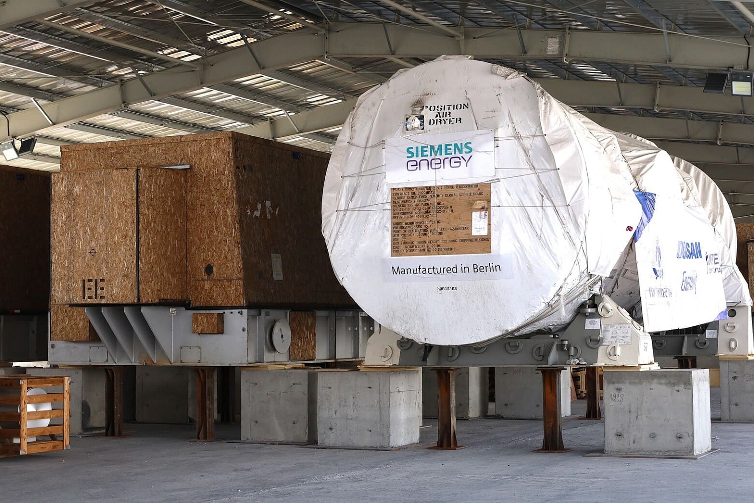 Четвертая газовая турбина доставлена на строительную площадку ПГУ «Туркестан»