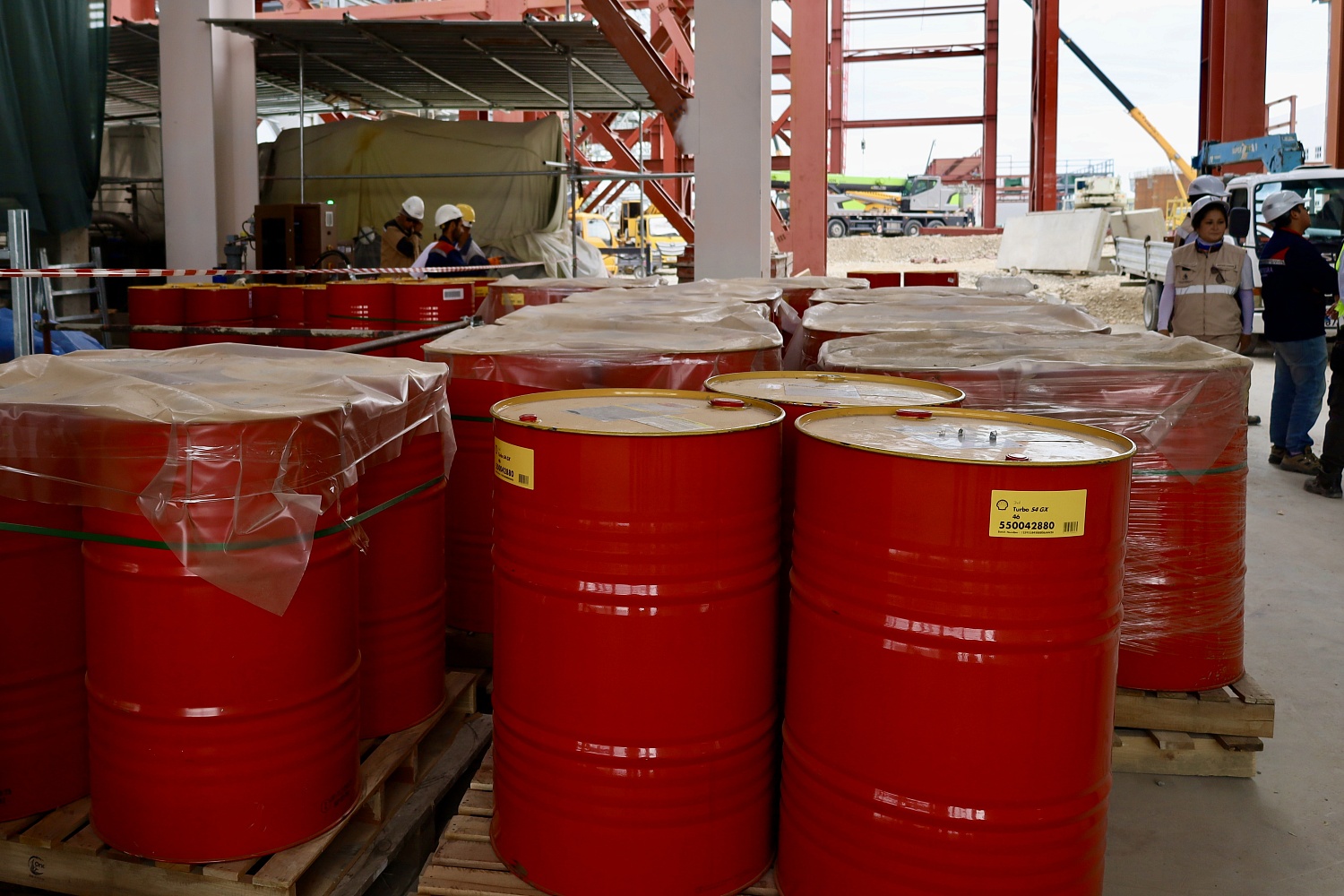 На ПГУ Туркестан началась заливка смазочного масла в газовые турбины